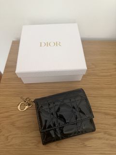 （分類：）位於 。 由 closet_of_kate 提交（商品編號 1459978839，圖片 1）。簡介： 。