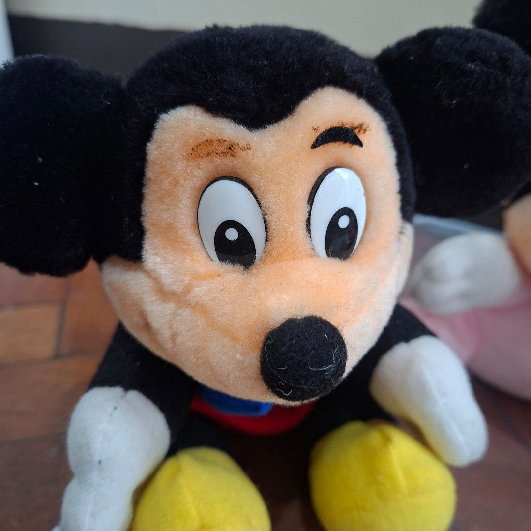 Disney Mickey Mouse & Minnie Mouse Plush Toys Set (Category: Plushies & Soft Toys) located in Manila. Submitted by maku.raish (Listing ID 1459984449, Image 2). Description: - Set of 4 Disney Mickey Mouse plush toys - Includes Mickey Mouse and Minnie Mouse - Some plush toys have original tags from The Walt Disney Company and Japan -T-ARTS hand puppet Mickey Mouse - Ideal for Disney collectors or as a gift for children - All plush toys are soft and