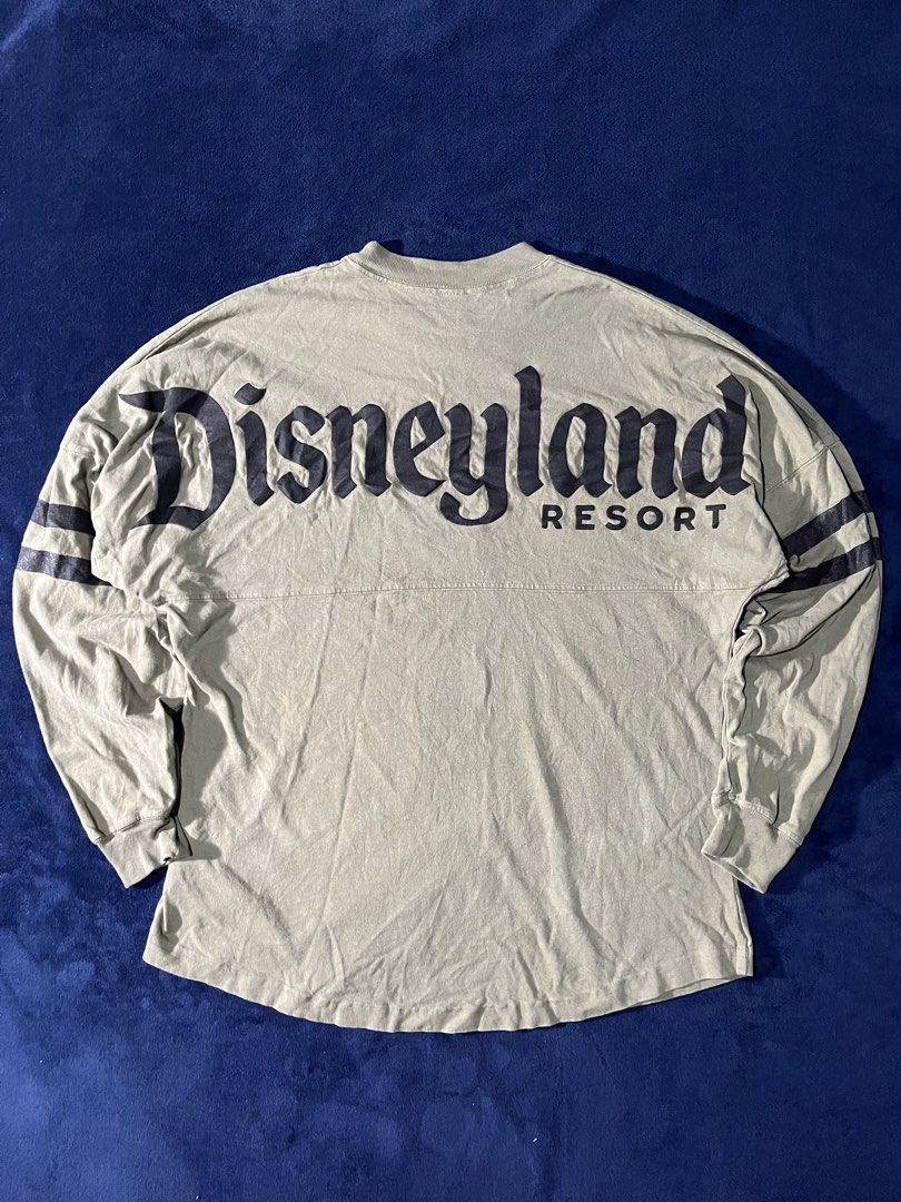 Disneyland Longsleeves (Category: Coats, Jackets and Outerwear) located in Antipolo. Submitted by jerpilemon (Listing ID 1459904899, Image 1). Description: Excellent Condition Need Wash Small on size but fit to large.