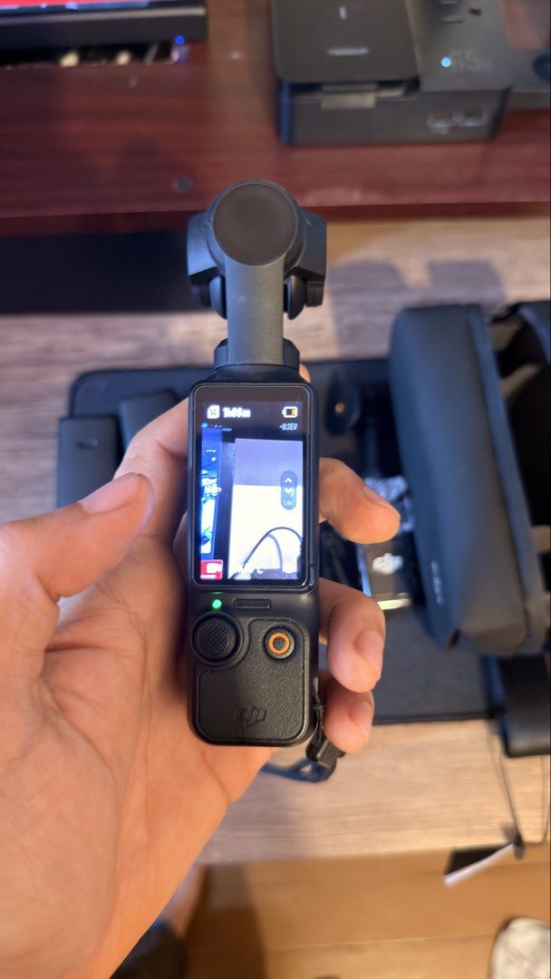 DJI pocket 3 creators combo (Category: Cameras) located in Pateros City. Submitted by crushervappliances (Listing ID 1459913996, Image 2). Description: DJI POCKET 3 CREATORS COMBO - 💯 smooth and original - Bought last April 2026 on Official DJI store - Complete no issue check and test all you want upon meet up. .