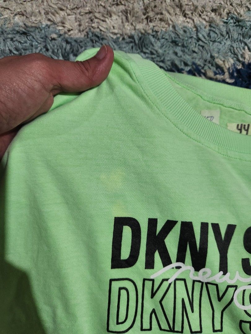 DKNY crop top for women (Category: Longsleeves) located in Baliuag. Submitted by fastforest.d91f92 (Listing ID 1460049186, Image 3). Description: Original factory pullout kaya kapareho nya ang mga nasa mall 😉 Price is negotiable, pwedeng tumawad lalo na kung kukuha ng marami 😉❤️ Payment via gcash or bpi deposit, payment first before shipping Courier: J&T black & white long sleeves SOLD.