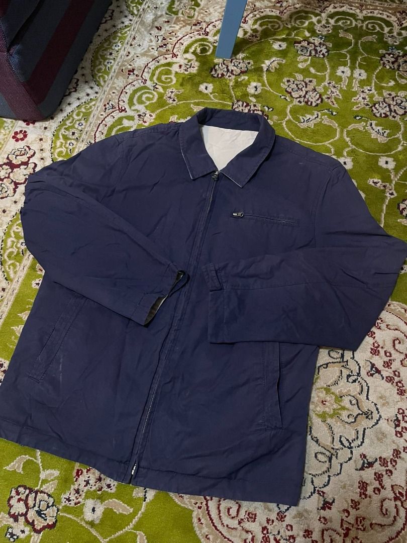 Double-Sided Work Jacket (Navy & Beige) (Category: Coats, Jackets and Outerwear) located in Antipolo. Submitted by Benjgeronimo (Listing ID 1460056911, Image 2). Description: Unbranded Double-Sided Work Jacket (Navy & Beige) Price: ₱300 Details: - Unbranded - Reversible/double-sided - Navy side and Beige side - Work jacket style Color rate: 6/10 Dimensions: 26x20.5 in Condition: - Needs wash - Navy side is faded - Beige side is kinda dirty - Colo