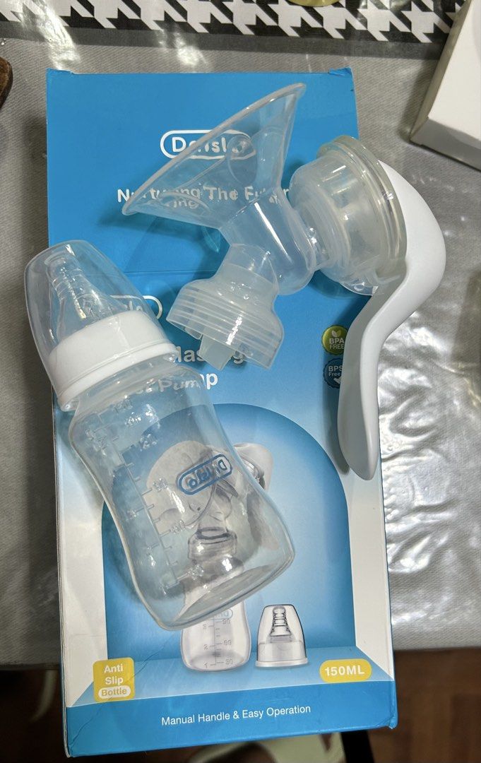 Dr Isla Manual Breast Pump (Category: Breastfeeding & Bottle Feeding) located in Manila. Submitted by truewind.e362a9 (Listing ID 1459971163, Image 1). Description: Can include flanges if your size is available .
