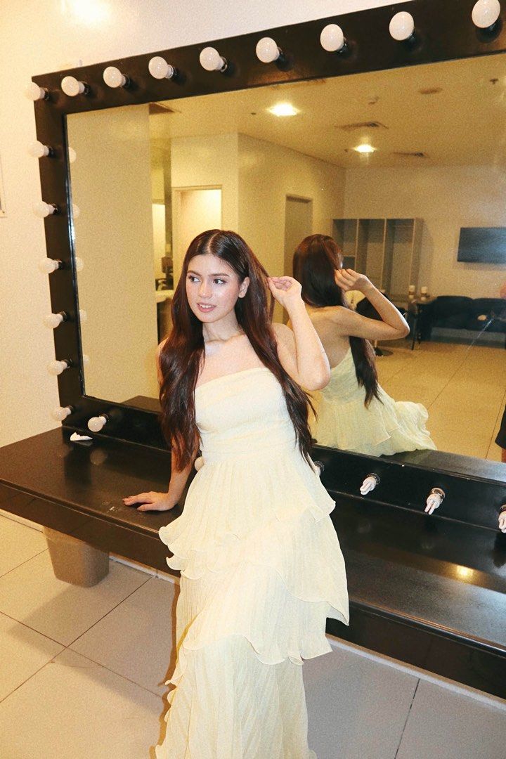 Dress for Rent🎀 (Category: Dresses) located in Angeles City. Submitted by dniise (Listing ID 1459991091, Image 3). Description: Small to med.