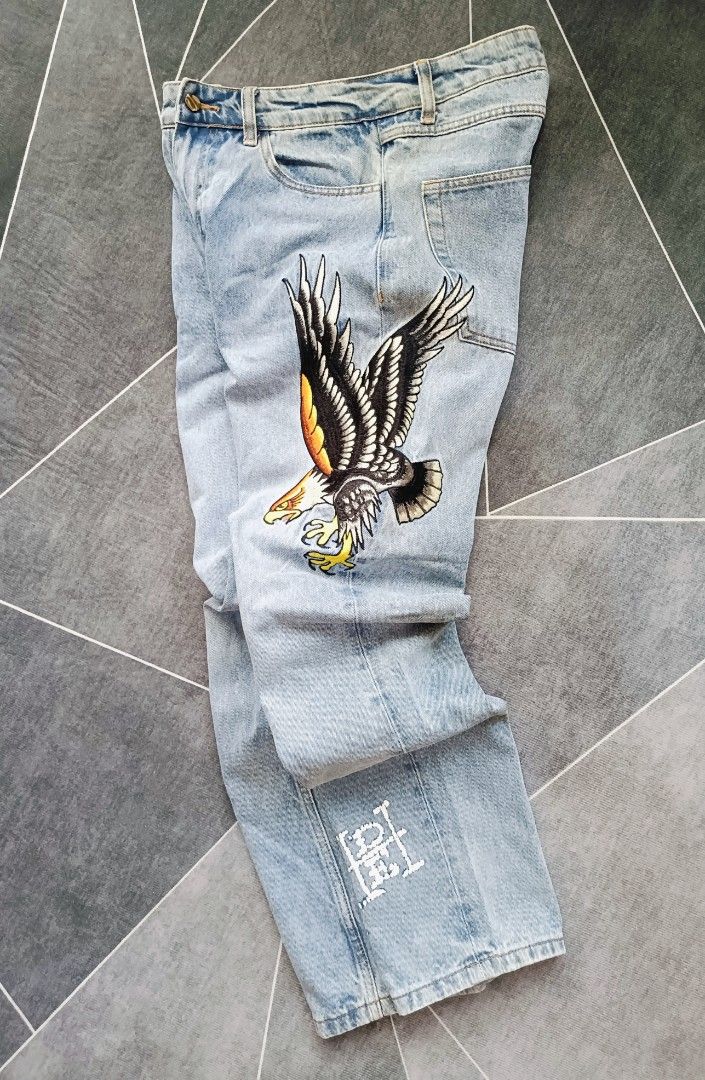 Ed Hardy Jeans (Authentic) (Category: Jeans) located in Cebu City. Submitted by renzecamingay (Listing ID 1460037332, Image 1). Description: Ed Hardy Jeans Excellent Condition Medium fit Waist 32 Length 42 950 Plus ship Only Thank you and GOD bless ☺️.