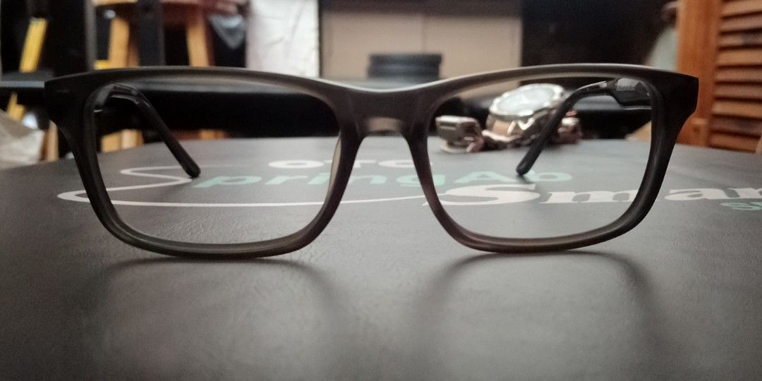 EGG Eyeglasses Frame (FREE: Eyeglasses) (Category: Sunglasses & Eyewear) located in Baguio. Submitted by monsterdog007 (Listing ID 1459852020, Image 2). Description: Palagyan niyo na lng ng Lens depende sa grado niyo Very Good Condition Outside Baguio Payment thru Gcash Shipping thru Lbc or Jrs.