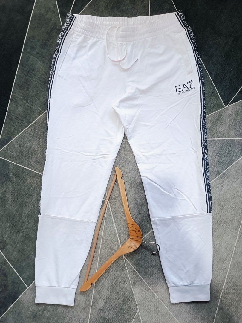 Emporio Armani Track Pants (Authentic) (Category: Joggers) located in Cebu City. Submitted by renzecamingay (Listing ID 1460034294, Image 2). Description: Emporio Armani EA7 Track Pants Good as New Large to XL fit Waist 34/36 Length 40.5 950 Plus ship Only Thank you and GOD bless ☺️.