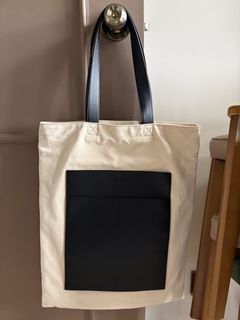 （分類：）位於 。 由 karenlip 提交（商品編號 1459993236，圖片 1）。簡介： 。