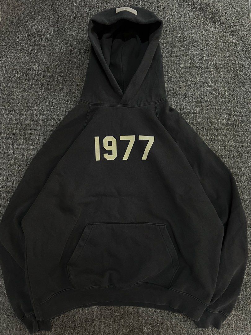 ESSENTIALS 1977 Hoodie (Category: Hoodies) located in Cebu City. Submitted by beyond.curations (Listing ID 1459928206, Image 1). Description: ESSENTIALS 1977 Hoodie Authentic Size : Large to XL loosy Issue : None.