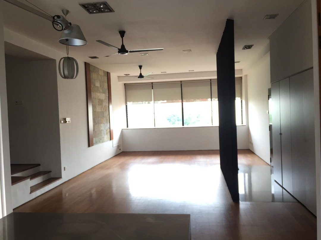 (Category: ) located in . Submitted by superleesh (Listing ID 1459999262, Image 1). Description: .