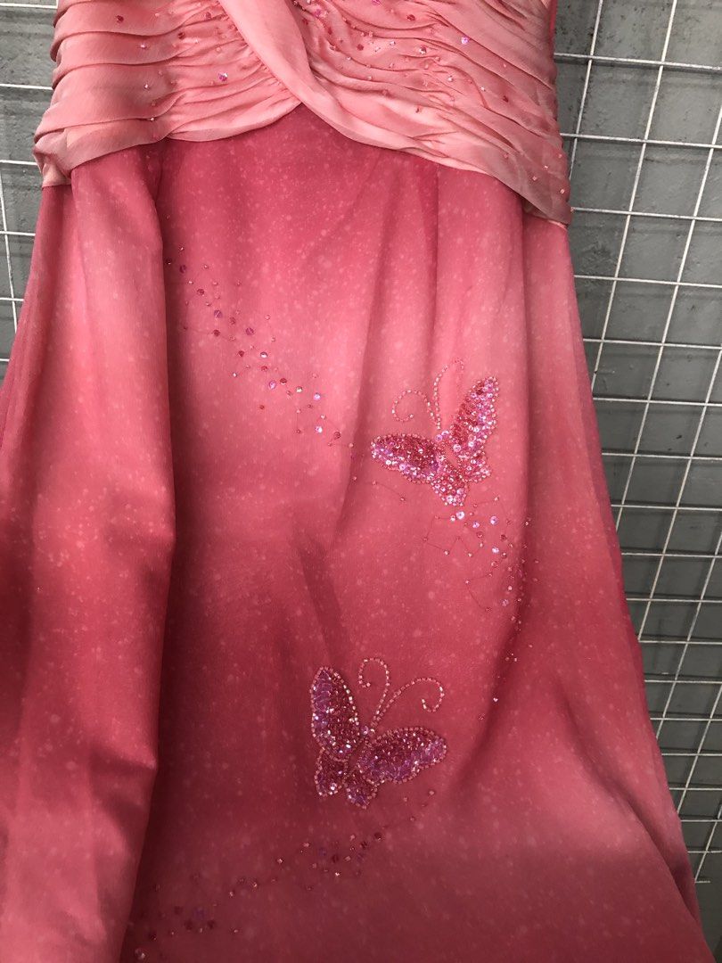 FAIRY DRESS (Category: Evening dresses & gowns) located in Manila. Submitted by tunicy2k (Listing ID 1460035995, Image 3). Description: FAIRY SATIN DRESS SIZE SMALL NO ISSUE.