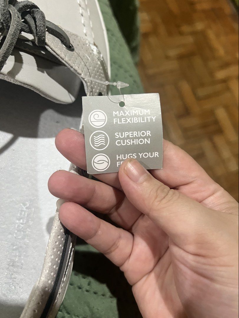Falls creek memory Foam Loafers 🇺🇸 (Category: Loafers) located in Paranaque City. Submitted by arianem031087 (Listing ID 1460039542, Image 3). Description: New .