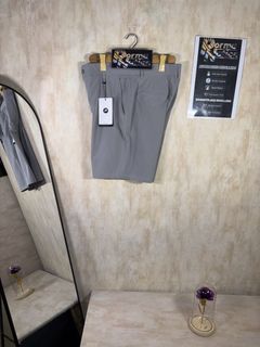 (Category: ) located in . Submitted by pormanation-thrift-store (Listing ID 1459928426, Image 1). Description: .