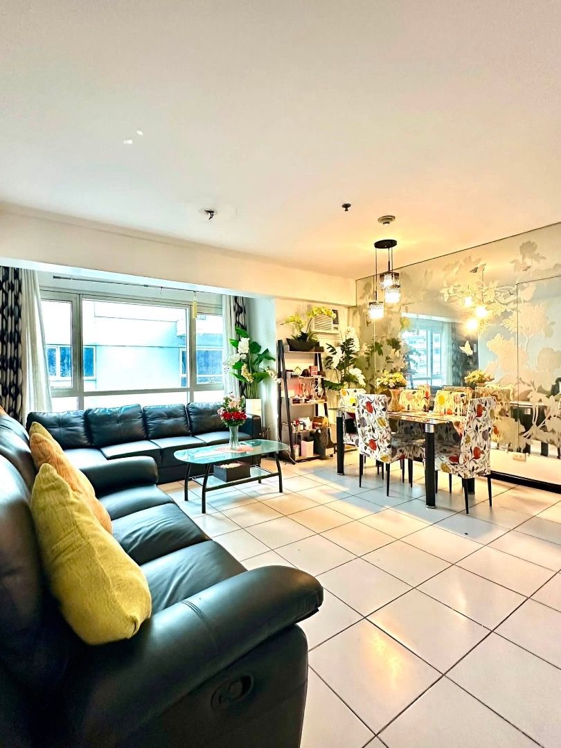 For Lease: The Columns Ayala, 2 Bedroom Corner Unit (Category: Apartments & Condos) located in Taguig. Submitted by mr.gutierrez (Listing ID 1459928808, Image 1). Description: 𝐉𝐮𝐬𝐭 𝐋𝐢𝐬𝐭𝐞𝐝‼️ 𝐅𝐨𝐫 𝐋𝐞𝐚𝐬𝐞: 𝐓𝐡𝐞 𝐂𝐨𝐥𝐮𝐦𝐧𝐬 𝐀𝐲𝐚𝐥𝐚 𝐓𝐨𝐰𝐞𝐫 𝟐 - 𝐂𝐨𝐫𝐧𝐞𝐫 𝐔𝐧𝐢𝐭 𝟐 𝐁𝐞𝐝𝐫𝐨𝐨𝐦𝐬 | 𝟔𝟖 𝐬𝐪𝐦 | 𝟐𝟒𝐭𝐡 𝐅𝐥𝐨𝐨𝐫 | 𝟐 𝐓𝐨𝐢𝐥𝐞𝐭 𝐚𝐧𝐝 𝐁𝐚𝐭𝐡 | 𝐔𝐭𝐢𝐥𝐢𝐭𝐲 𝐑𝐨𝐨𝐦 | 𝐅𝐮𝐥𝐥𝐲 𝐅𝐮𝐫𝐧𝐢𝐬𝐡𝐞𝐝 | 𝐍𝐨 𝐏𝐚�