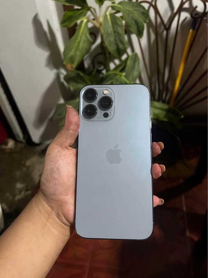 For Sale iPhone 13 Pro Max 128 GB (Category: iPhone 13 Series) located in Cabanatuan. Submitted by natepogs123 (Listing ID 1459971022, Image 2). Description: 🔥📱 IPHONE 13 PRO MAX 128GB — SOBRANG KINIS! 📱🔥 ✨ ₱20,500 ONLY — FIXED‼️ ✨ 😍 75% Battery Health ✅ No Repair History ✅ No SIM Restriction / Openline ✅ Face ID & True Tone Working ✅ All Functions Working ✨ SOBRANG KINIS — PANG-MASALAN, WALANG KADUDA-DUDA! 😍 📦 INCLUSIONS: 📱 Unit 🔌 Repla