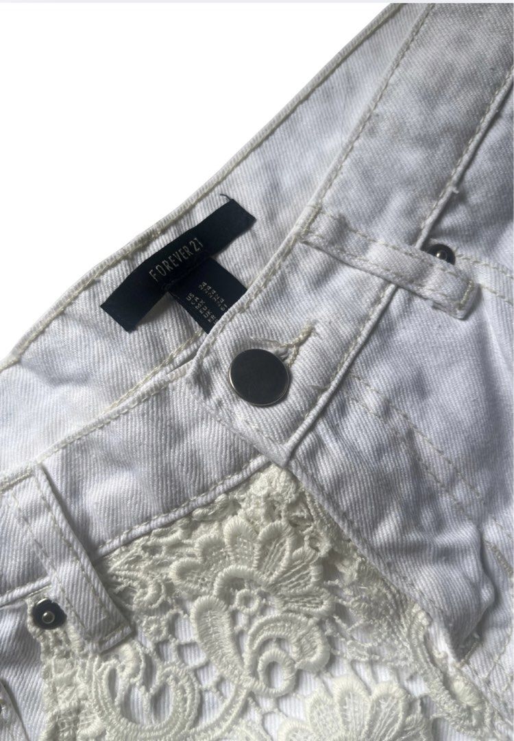 Forever 21 Micro shorts (Category: Shorts) located in Manila. Submitted by irish_closet (Listing ID 1459939951, Image 3). Description: .