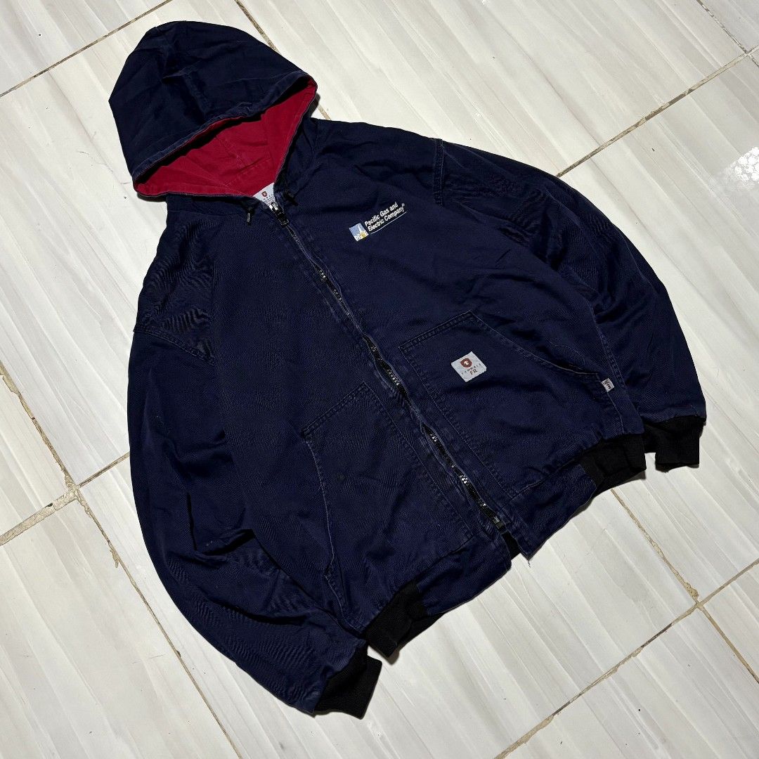 FYNDALE FR DUCK JACKET (Category: Activewear) located in Pasay City. Submitted by turthrift (Listing ID 1460055500, Image 3). Description: W25 L28.
