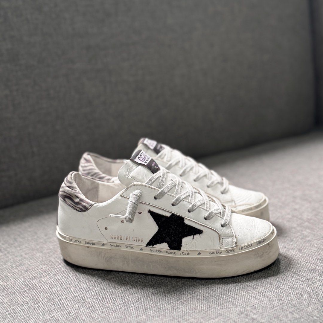 GGDB (EU35)*01 (Category: Sneakers) located in Quezon City. Submitted by dilusso (Listing ID 1459963602, Image 3). Description: ‼️LIKE NEW CONDI— Firm Price ‼️ ✅Guaranteed authentic - Original ✅Preloved pair - No other inclusion ✅ With Certificate of Authenticity (COA) 🛵 Open for sameday delivery via lalamove/grab (QC loc) 🚚J&T for outside metro manila .