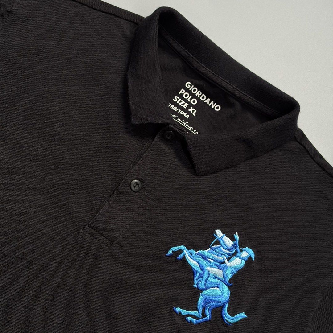 (Sale) Giordano 3D Logo (Category: Tshirts & Polo Shirts ) located in Cavite. Submitted by onebeancent (Listing ID 1459904169, Image 3). Description: 🔘Gi0.rd4n0 Casual Polo Shirt Size: Large to Semi XL Frame Dimension: 22" Width | 28" Length Color: Black Color Rate: 10/10 Issue: None Condition: Good as new‼️ Before: 650php Now: 480php Additional Shipping Fee (J&T Small Pouch) 75php Luzon 100php visayas 120php mindanao.