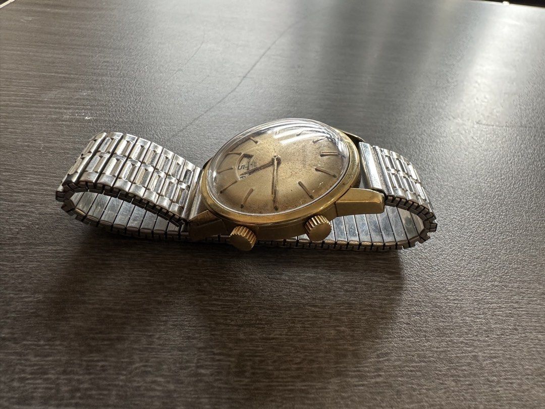 Girard-Perregaux Alarm watch (Category: Men's Watches) located in Manila. Submitted by marcosduen60415 (Listing ID 1459991257, Image 2). Description: For Sale Girard-Perregaux Alarm watch from 1960. All Original and Good Condition. Message sa interested. ✔️‼️🙏.