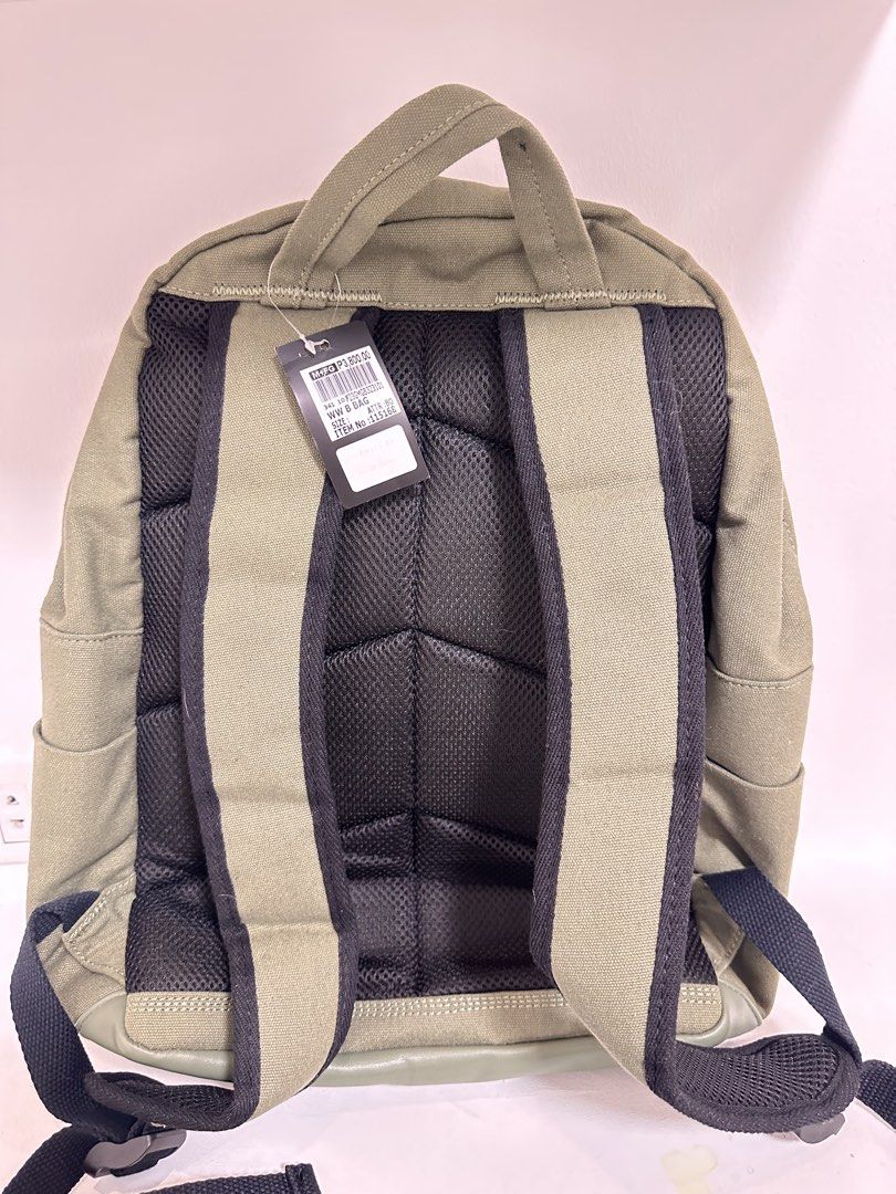 Girbaud Backpack (Category: Backpacks) located in Marikina City. Submitted by dr_thrifty (Listing ID 1460020660, Image 3). Description: With dust bag and plushie keychain.