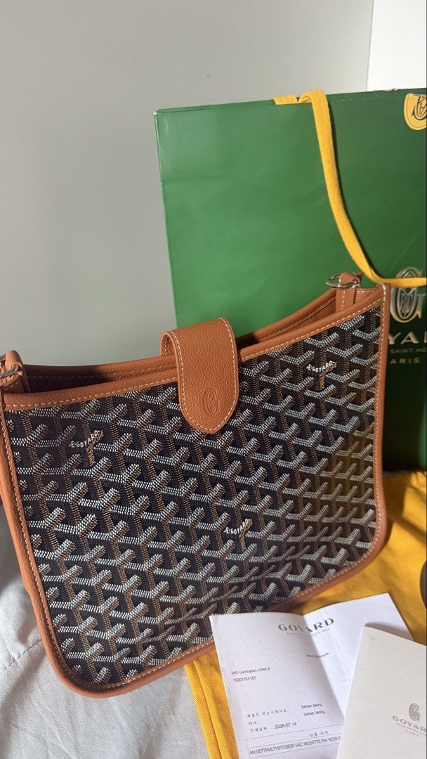 Goyard Musette (Category: Cross-body Bags) located in Taguig. Submitted by justineofalltrades (Listing ID 1459959661, Image 2). Description: Annyeong chingu! Selling this Brandnew Goyard Musette in Tan brown color for only 149990php Reseller price at 185kphp Loc: BGC Taguig.