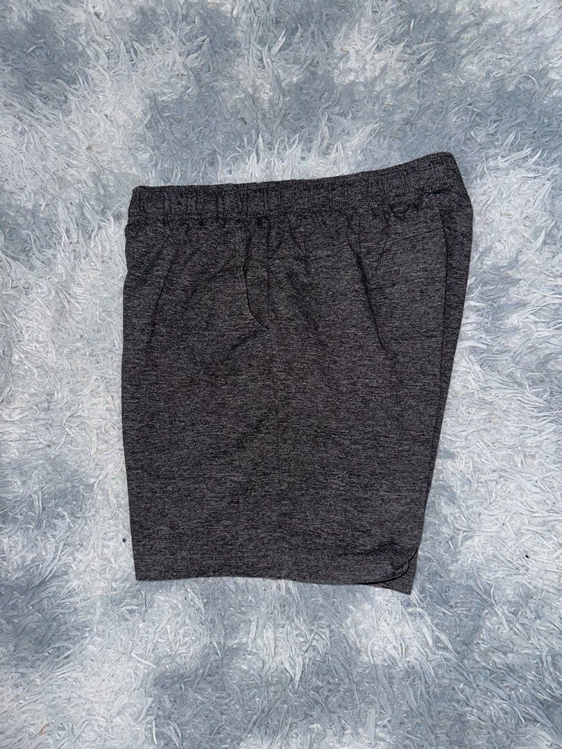GU ACTIV Dri Fit Shorts (Category: Announcements) located in Baao. Submitted by revamped.co (Listing ID 1460031079, Image 2). Description: GU ACTIV Dri Fit Shorts Like New Size Small Fit 30-32/16.5 Inches In Length No Issue 450+SF.