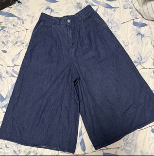 (Category: ) located in . Submitted by applebz (Listing ID 1460007842, Image 1). Description: .