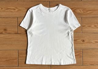(Category: ) located in . Submitted by jnc__apparel (Listing ID 1460044056, Image 1). Description: .