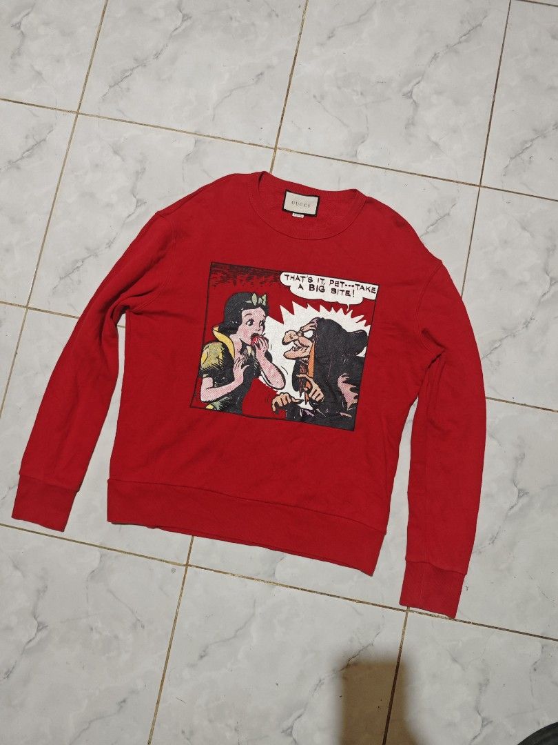 Gucci crewneck sweater x disney (Category: Luxury Apparel) located in Binalbagan. Submitted by Kristoffer_Arguelles (Listing ID 1459916676, Image 1). Description: good as new only issue is cut the very long many washtag that's all no stains 23x27 dimension .