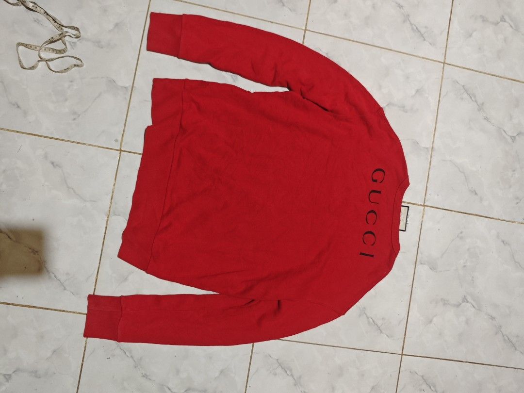 Gucci crewneck sweater x disney (Category: Luxury Apparel) located in Binalbagan. Submitted by Kristoffer_Arguelles (Listing ID 1459916676, Image 2). Description: good as new only issue is cut the very long many washtag that's all no stains 23x27 dimension .