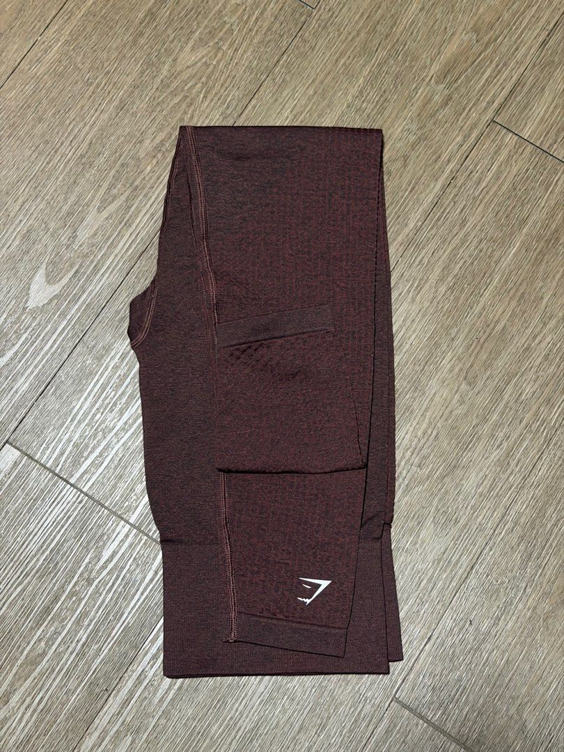 Gym Shark Leggings (Brown) (Category: Activewear) located in Quezon City. Submitted by iancatherine (Listing ID 1460060746, Image 3). Description: Gym Shark Brown Leggings .