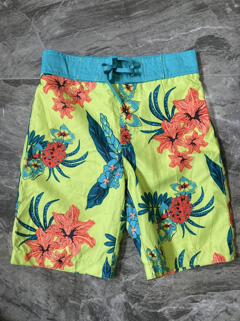 Gymboree tropical floras short (Category: Babies & Kids Fashion) located in General Santos City (Dadiangas). Submitted by amorhesthrift (Listing ID 1459930746, Image 1). Description: Good as new 6-7Y These appear to be the bright lime green tropical floral swim trunks by Gymboree.