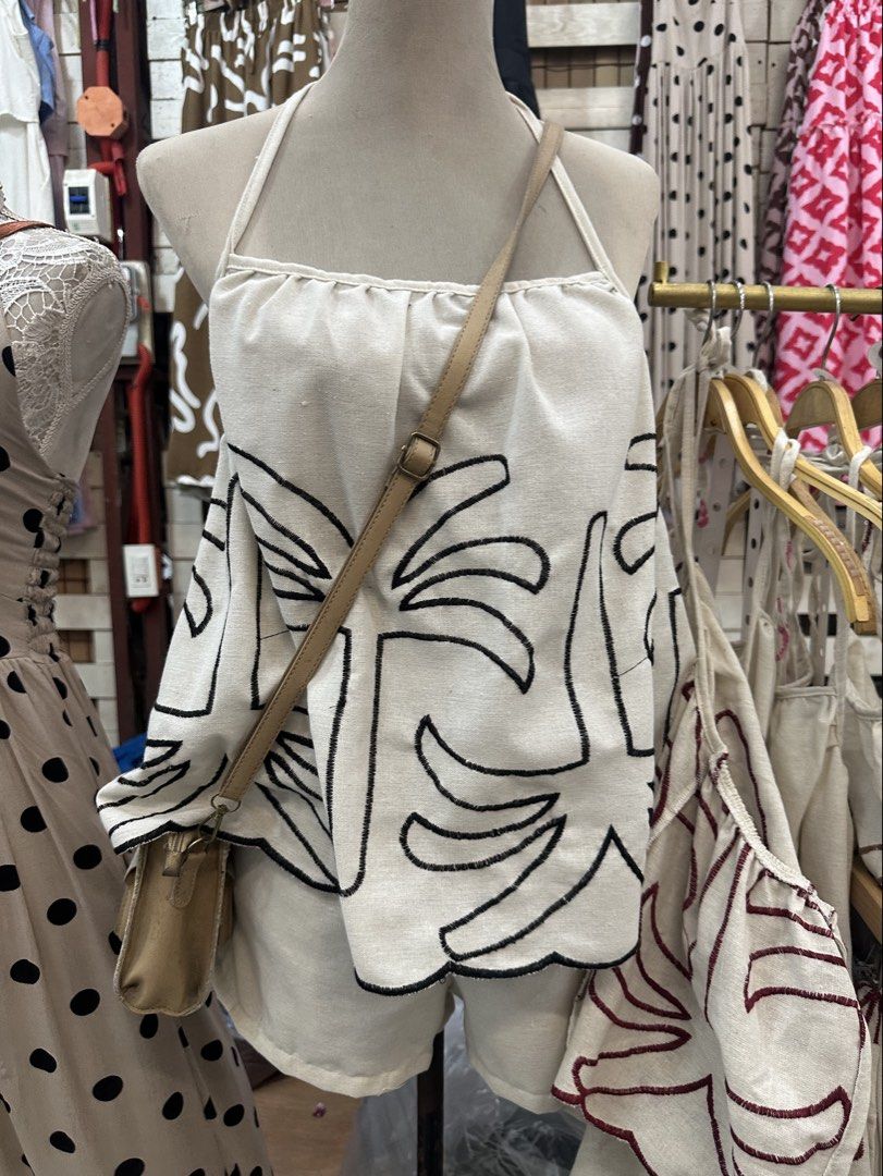 Halter Top (Category: Others Tops) located in Manila. Submitted by deiclacio_ (Listing ID 1459927081, Image 1). Description: .