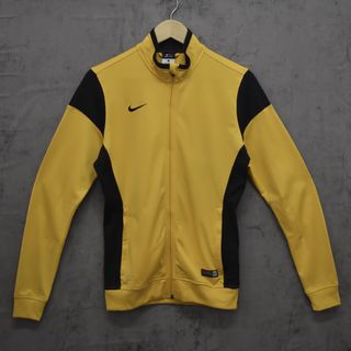 (Category: ) located in . Submitted by azrin.preloved (Listing ID 1460046866, Image 1). Description: .