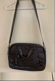 (Category: ) located in . Submitted by clickandshoppreloved (Listing ID 1459921886, Image 1). Description: .