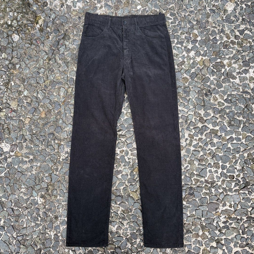 Helmut Lang Corduroy Straight Pants 90s (Category: Trousers) located in Manila. Submitted by stablesource (Listing ID 1460072623, Image 1). Description: Helmut Lang Corduroy Straight Pants 90s Size 44 Dimension: 30 Waist 42 Full Length 7.5 Leg Opening Needwash Kindly Check All Details Before Purchase🤝.