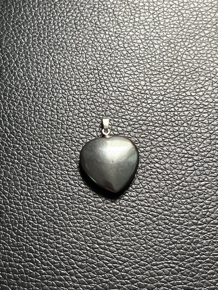 Hematite Heart Pendant (Category: Other Accessories) located in Marikina City. Submitted by kyanossy (Listing ID 1459965219, Image 1). Description: .