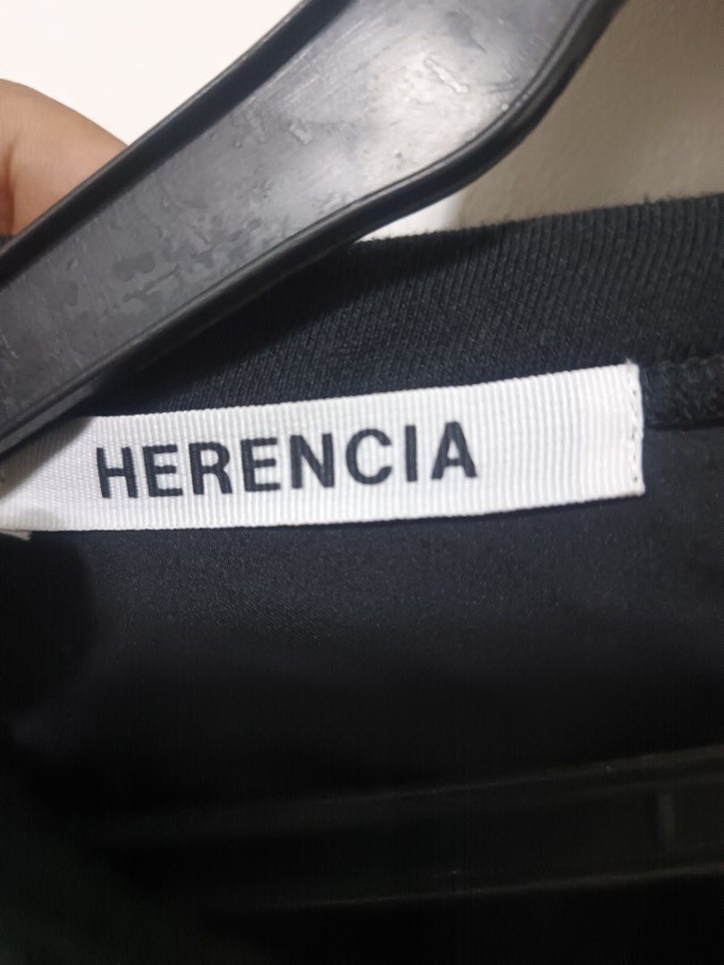 HERENCIA (Category: Longsleeves) located in Dasmarinas. Submitted by jessputrages (Listing ID 1460078813, Image 3). Description: For sale Herencia Excellent condition No issue 300 shipped Pm for more details.