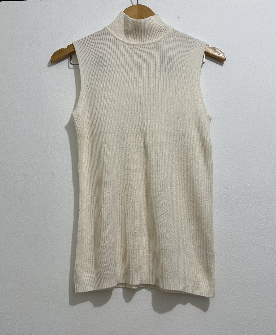 High neck knit (Category: Sleeveless) located in Makati City. Submitted by nsmonlineshop (Listing ID 1459921623, Image 1). Description: .
