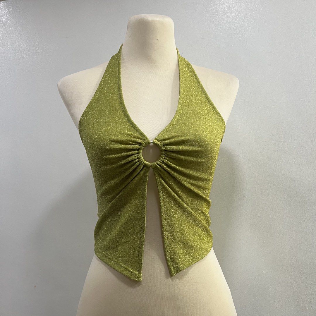 h&m chartreuse party top (Category: Sleeveless) located in Malabon City. Submitted by minidressmonster (Listing ID 1459991599, Image 1). Description: h&m chartreusegreen glittery halter top worn a few times lang good as new no flaws :) s on tag sooo flattering!.