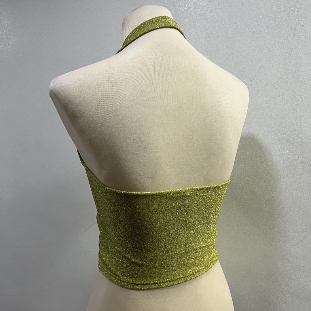 h&m chartreuse party top (Category: Sleeveless) located in Malabon City. Submitted by minidressmonster (Listing ID 1459991599, Image 2). Description: h&m chartreusegreen glittery halter top worn a few times lang good as new no flaws :) s on tag sooo flattering!.