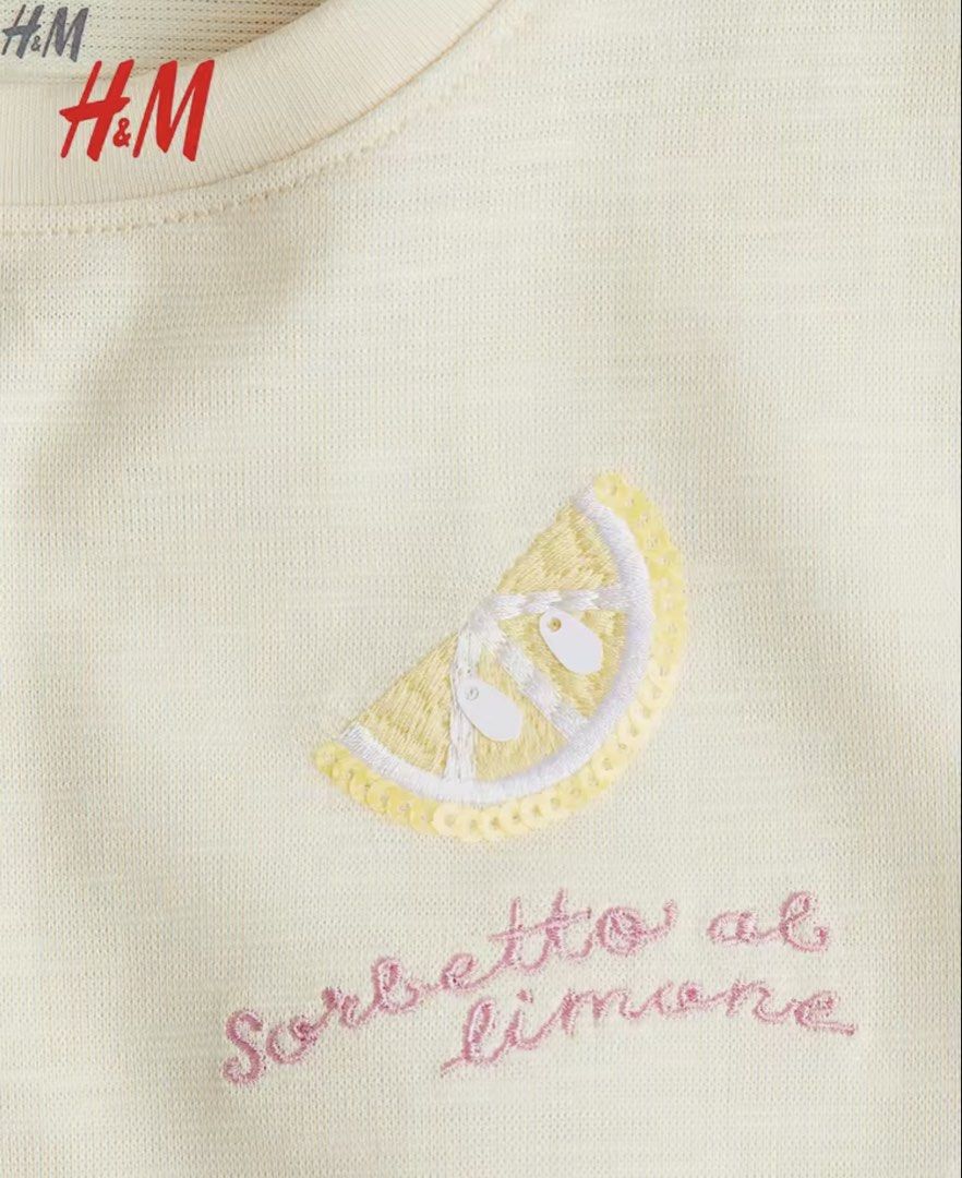 H&m dress 4-6y (Category: Babies & Kids Fashion) located in Malabon City. Submitted by annshopable_ (Listing ID 1460019602, Image 2). Description: Good as new Ready to wear.