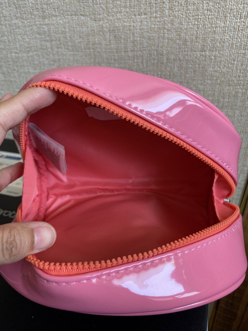 H&M Pink Jelly Pouch (Category: Purses & Pouches) located in Puerto Princesa. Submitted by kanejela (Listing ID 1460020408, Image 3). Description: Brand new.