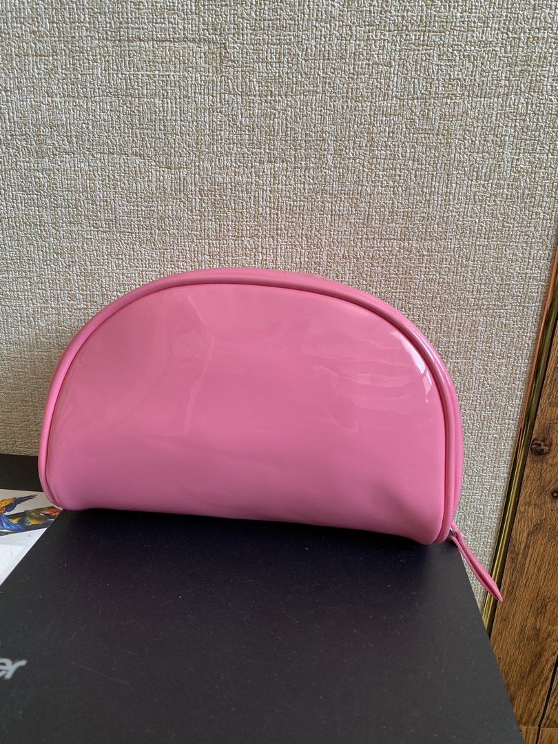 H&M Pink Jelly Pouch (Category: Purses & Pouches) located in Puerto Princesa. Submitted by kanejela (Listing ID 1460020408, Image 1). Description: Brand new.