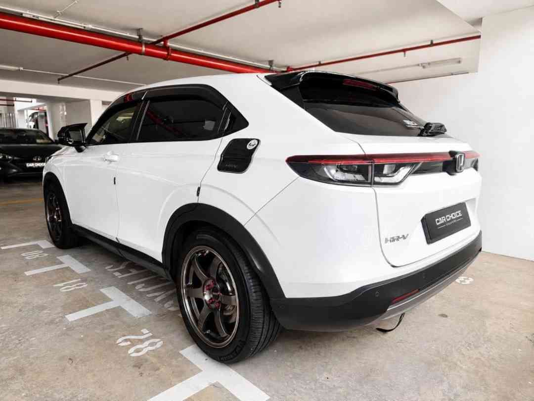 Honda HR-V 1.5 DX (A) (Category: Used Cars) located in Singapore. Submitted by sgcarchoicewc (Listing ID 1459967651, Image 3). Description: Sales Contact: Casper Lim tel:90687290 .