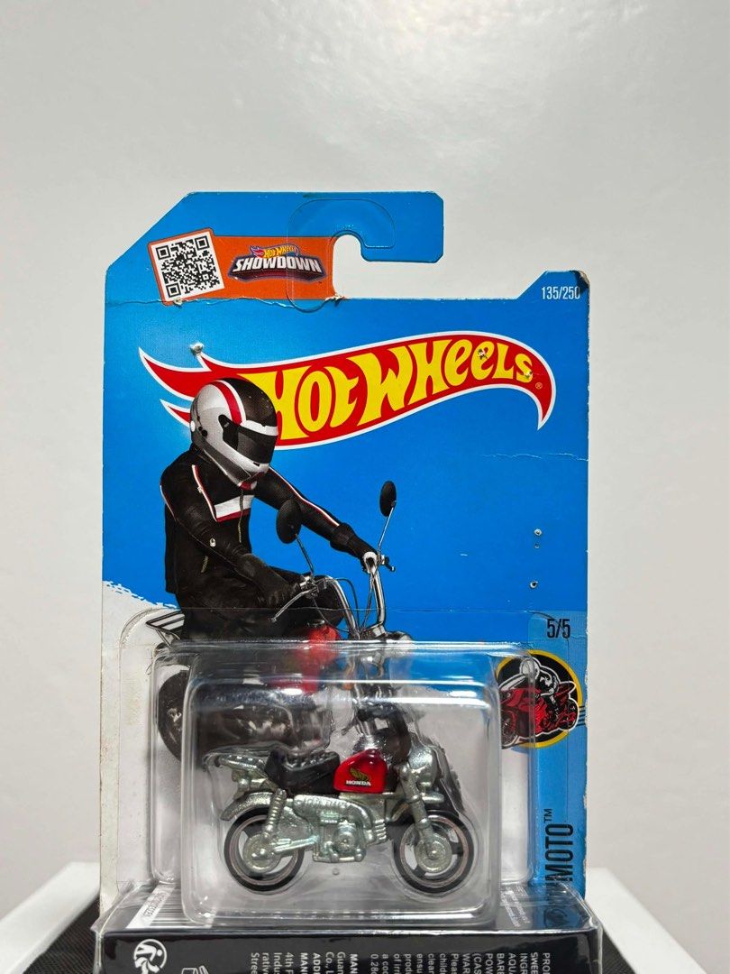 Hot Wheels Honda Monkey Z50 (Category: Vehicle & Diecast Models) located in Plaridel. Submitted by strawbiebunnie (Listing ID 1460057857, Image 1). Description: Buyer should shoulder shipping fee. Dm me for more pics and details :)).