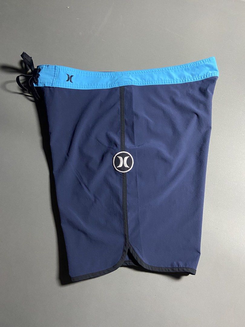 Hurley Board Short (Category: Activewear) located in Cabuyao City. Submitted by chukz_x (Listing ID 1459960995, Image 1). Description: Hurley Board Short Size : 34 Dimes : 34W 18L Condition : like new Issue : None Price : 400 📍READY TO WEAR 📍Cabuyao Laguna.