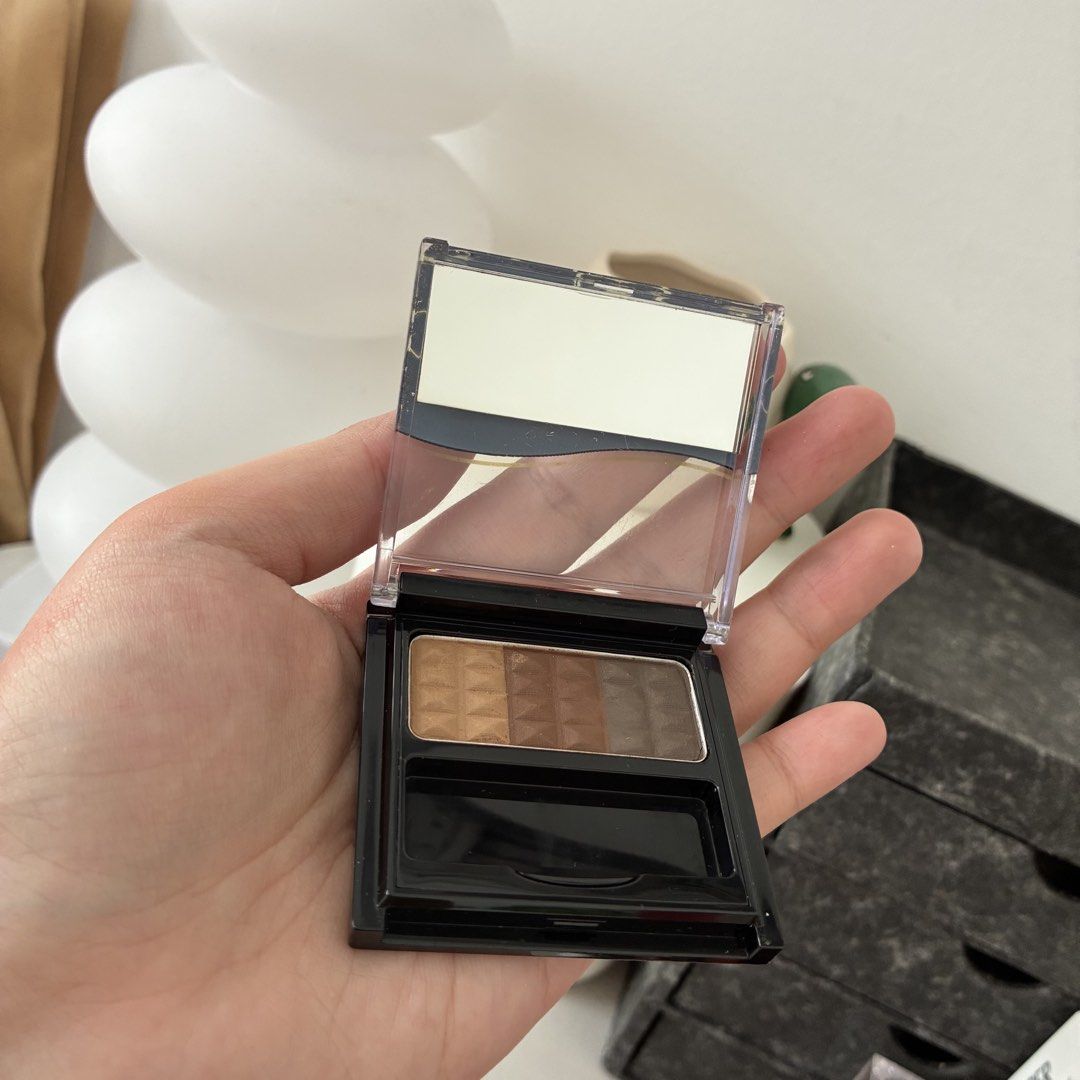 In2it Waterproof Eyebrow Color (Category: Makeup) located in Manila. Submitted by gabasta998 (Listing ID 1459939702, Image 2). Description: swatched only srp 450, selling for 150.