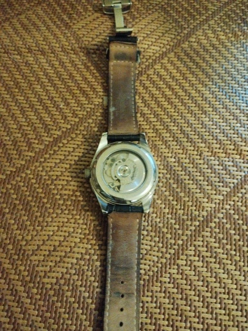 ingersol (Category: Men's Watches) located in San Pedro. Submitted by francisalejo (Listing ID 1460100888, Image 3). Description: for maintenance.